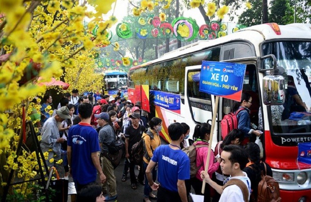 lam bang dai hoc nghi tet