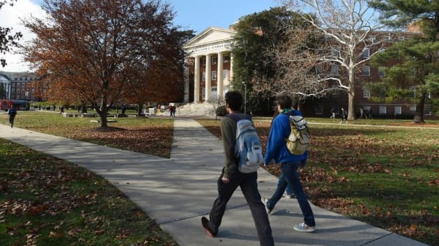 Sinh viên ở Đại học Maryland. Ảnh: CNBC