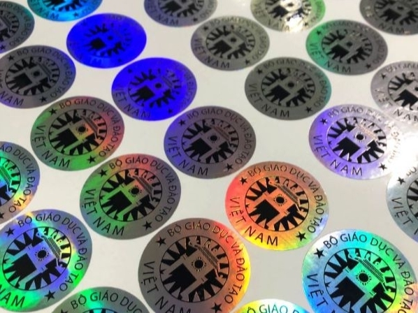 Tem hologram bảy màu chống hàng giả của bộ giáo dục